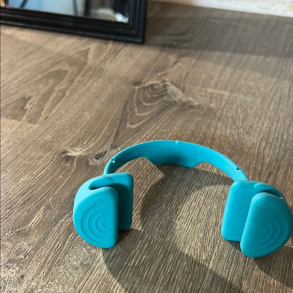 6️⃣for 💲3️⃣0️⃣‼️ Teal iPad/Tablet Holder